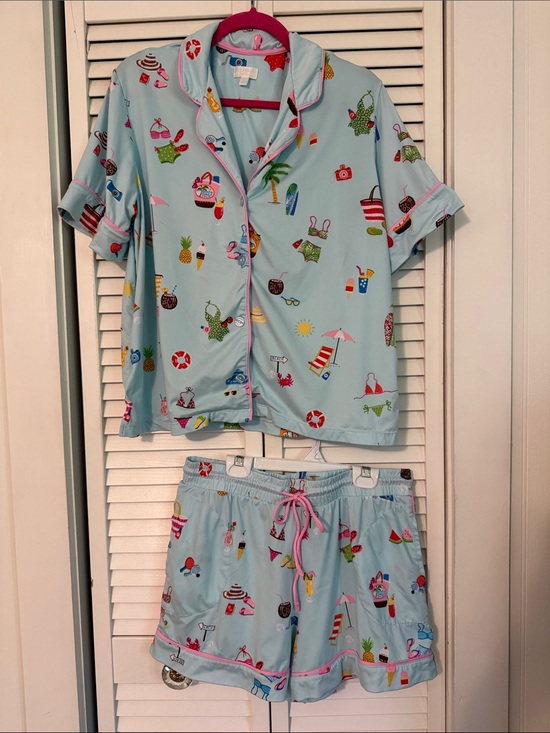 Beauty Sleep Social Other - Women’s Light Blue Printed Short PJ Set with Pink Trim